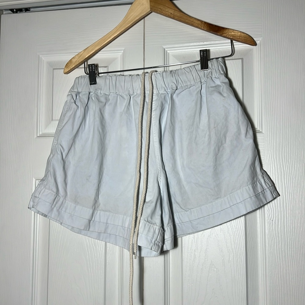 Bassike Highwaist Short 1 Small